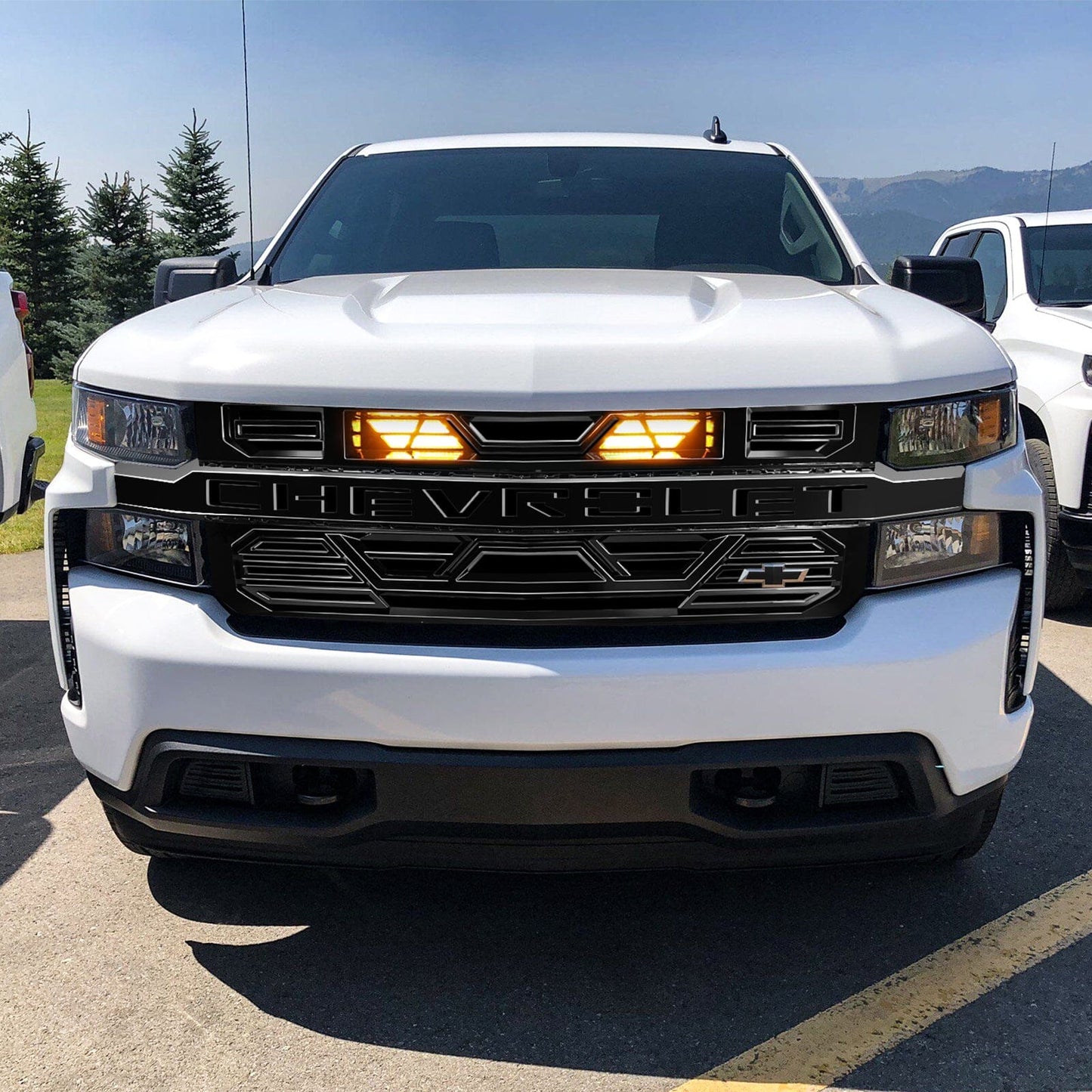 Armor Grille W/ Amber Lights & Emblem Holder - Glossy Black For 2019-2021 Chevy Silverado 1500 | Amoffroad
