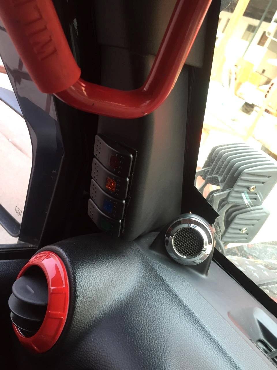 Jeep Wrangler 4 Switch Pad
