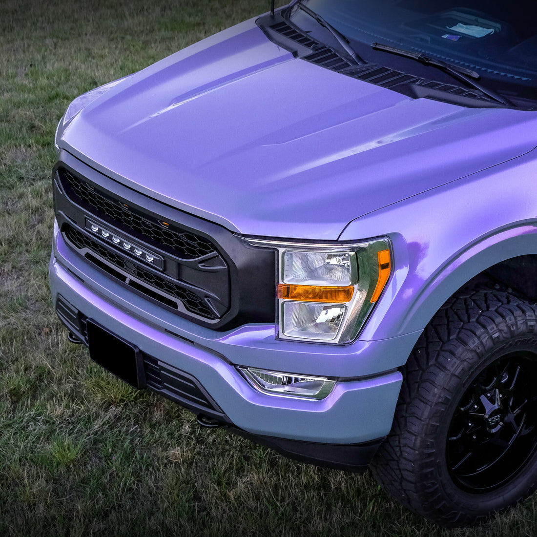 21-22 Ford F150 Armor Grille w/Off-Road Lights- Matte Black | AMOFFROAD