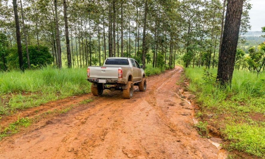 Helpful Tips for Off-Roading in Your Pickup Truck
