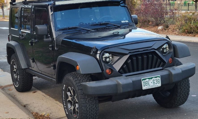 Why You Should Have an Aftermarket Grille on Your Jeep