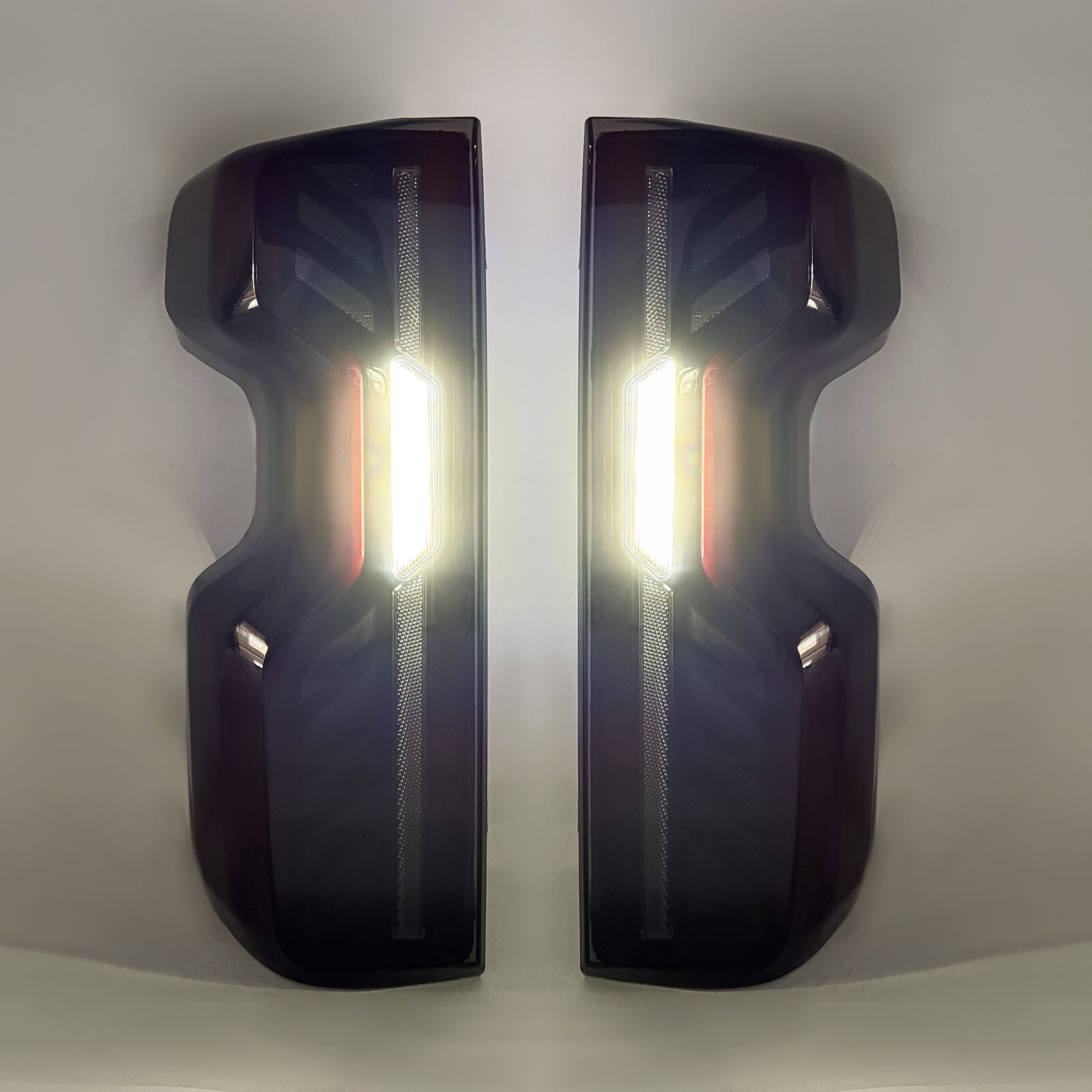 Red Lens LED Tail Lights W/ Start Animation For 2019–2026 Chevy Silverado 1500 & 2020–2026 Silverado 2500HD/3500HD | Amoffroad