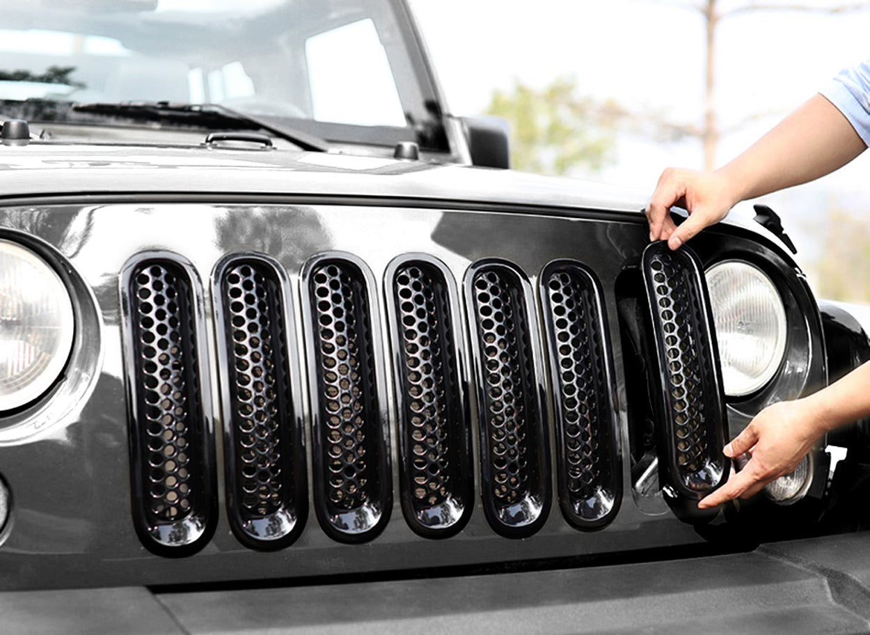 Aluminum Door Grab Handle Inserts & Black Gas Fuel Tank Cover & Black Euro Tail Light Covers & Glossy Black Clip-in Mesh Grill Inserts Combo for 07-18 Jeep Wrangler JK/JKU丨Amoffroad