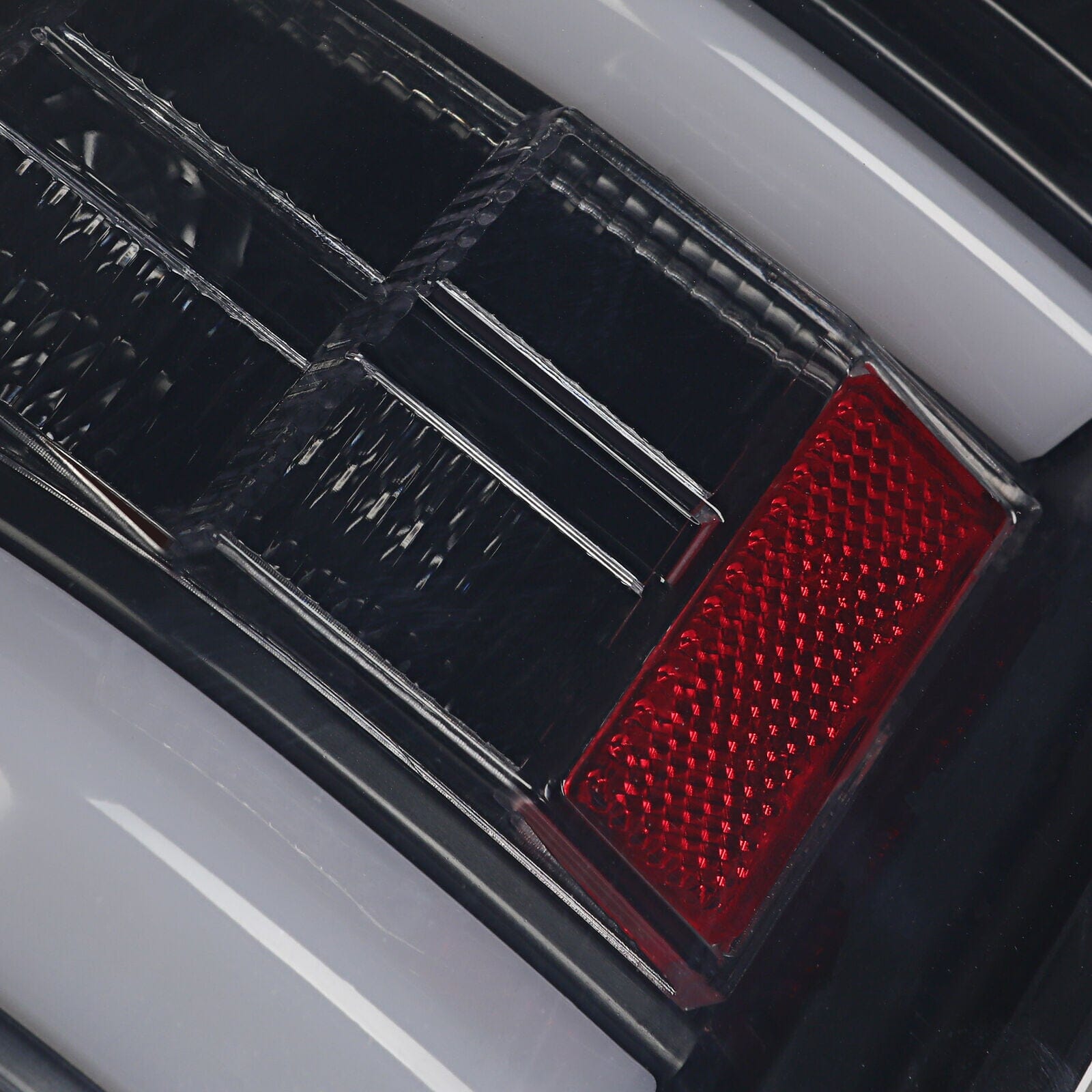 RECON 264369BK OLED TAIL LIGHTS IN SMOKED DODGE RAM 1500 09-18 & 2500/3500 10-18 - Foto 14