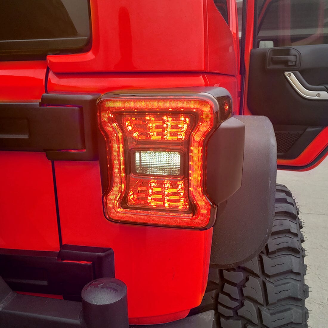 Goliath Grille w/ LED Amber Lights & JK to JL Conversion Tail Lights for 07-18 Wrangler JK